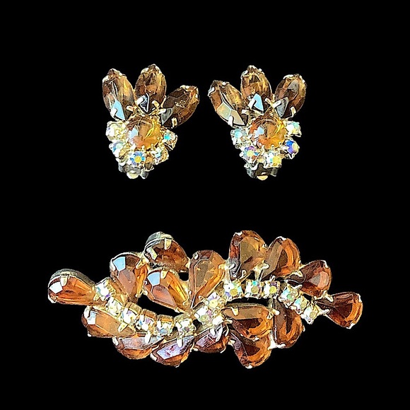 Vintage 1960’s D&E Juliana Brown Aurora Borealis Brooch & Earring Set